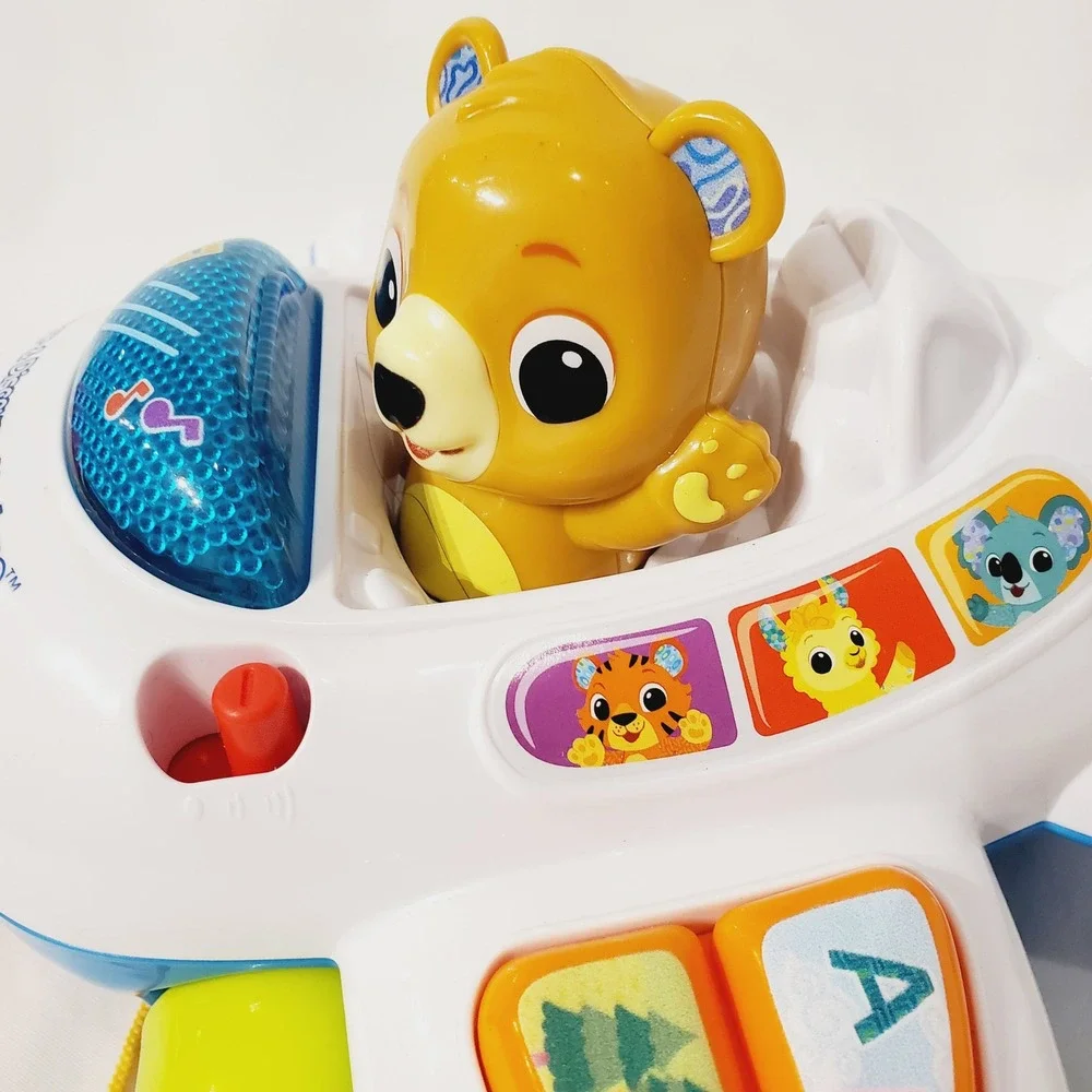 Vtech Soar & Discover Airplane Interactive Pull Toy Bear Pilot Music Lights